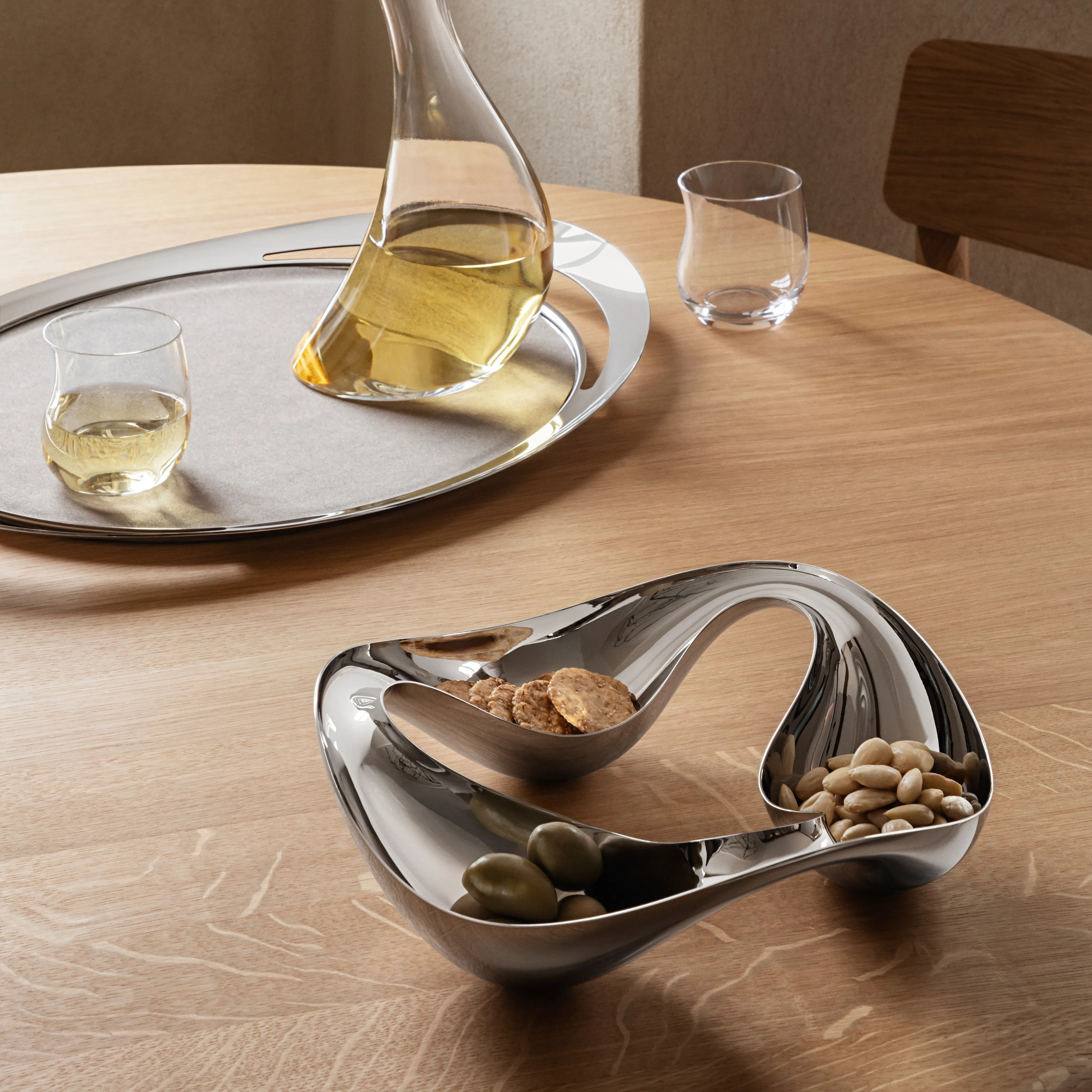 Cobra serving tray from Georg Jensen - NordicNest.com